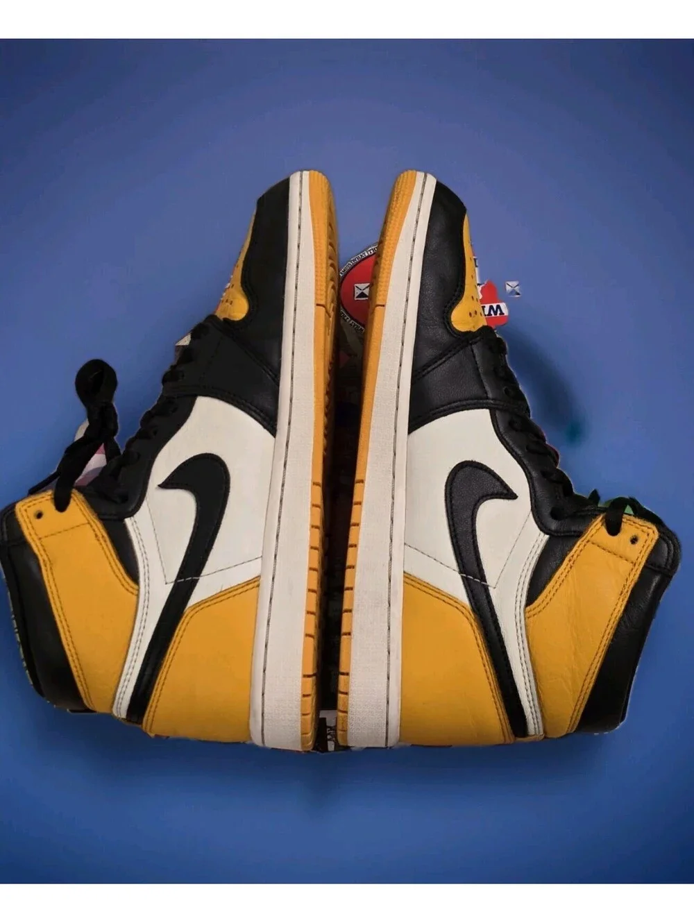 Air Jordan 1 Retro High Taxi Size 8 555088-711